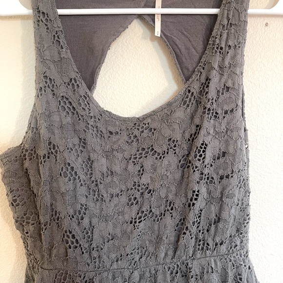 Free People Open Back Embroidered Dress w/Liner size Small - Picture 2 of 6